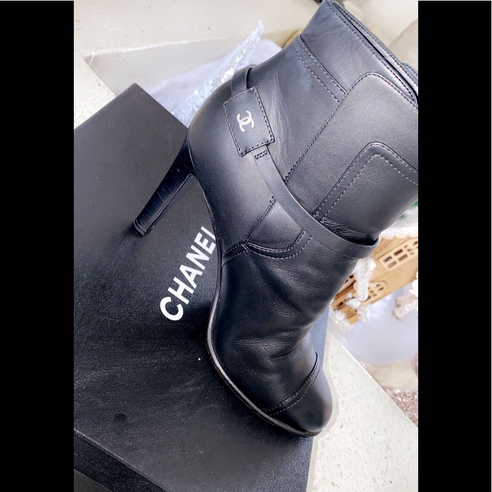 Chanel 4 inch short boots 👢it’s been worn twice Beautiful pair.